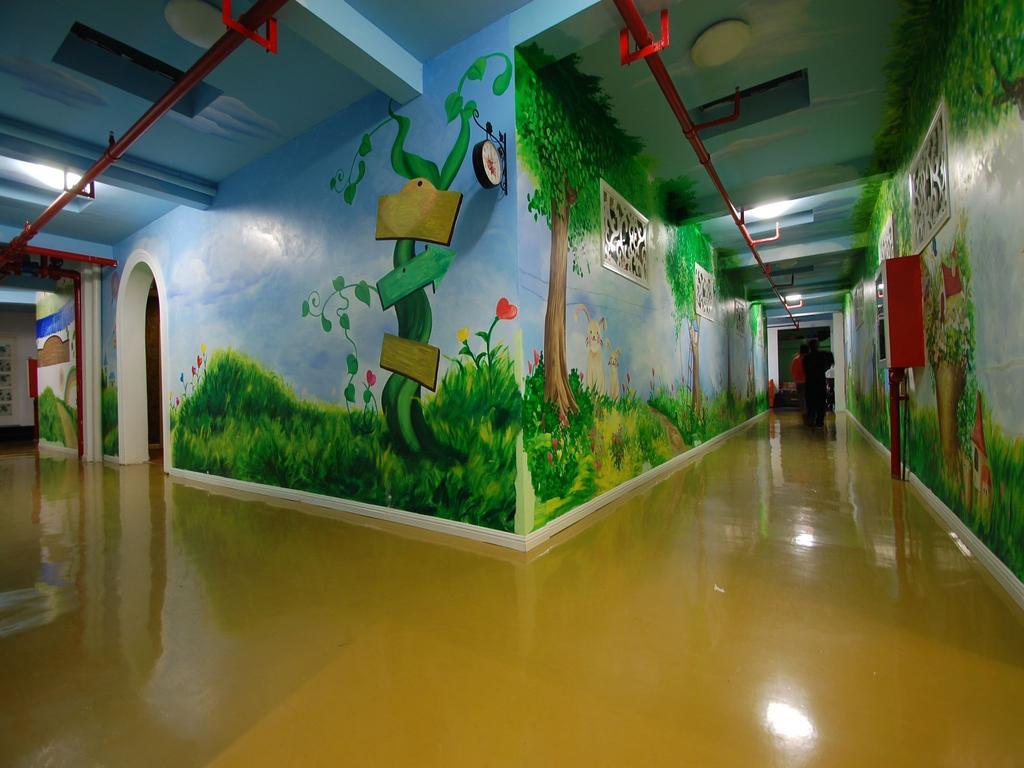Tours * Soho Garden Hotel Shanghai Exterior photo