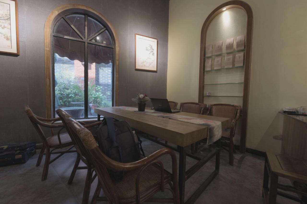 Tours * Soho Garden Hotel Shanghai Exterior photo