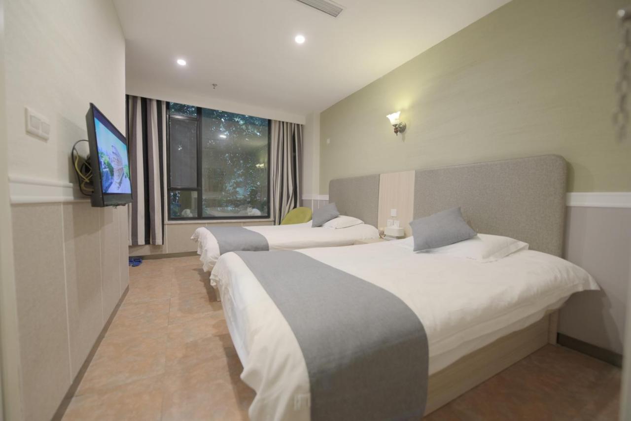Tours * Soho Garden Hotel Shanghai Exterior photo